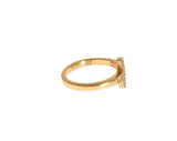 Elegante anillo de plata esterlina chapada en oro