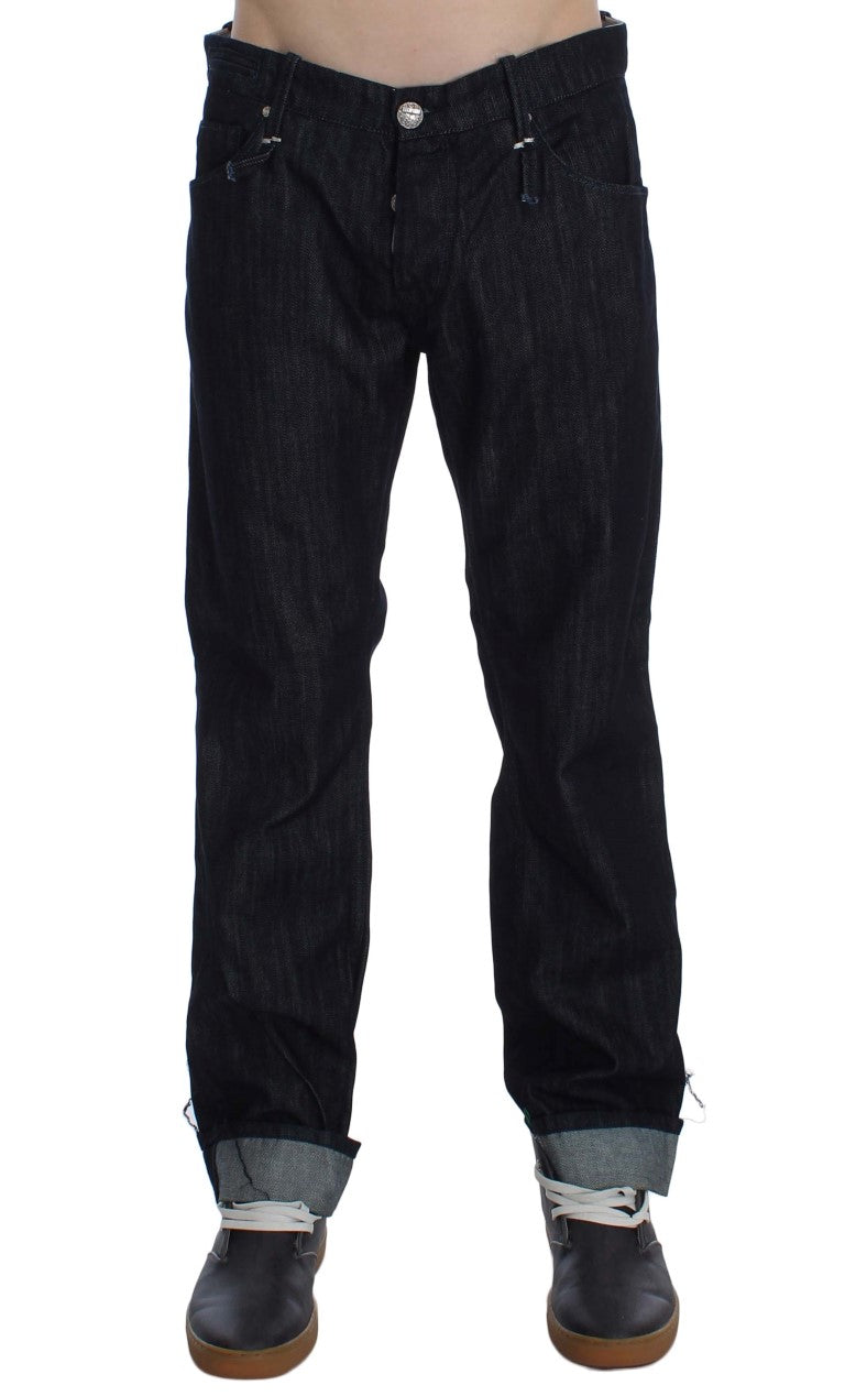 Eleganti jeans da uomo blu.