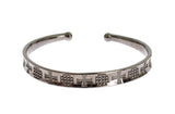 Elegante brazalete de plata de rodio