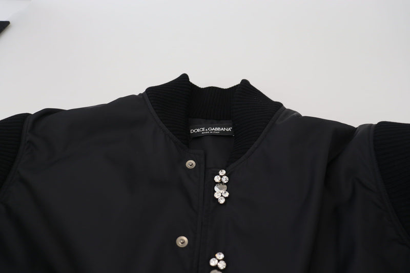 Elegante chaqueta de bombardero cubierta de cristal negro