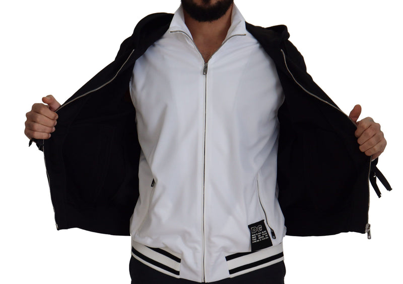 Elegante chaqueta de bombardero negro con capucha