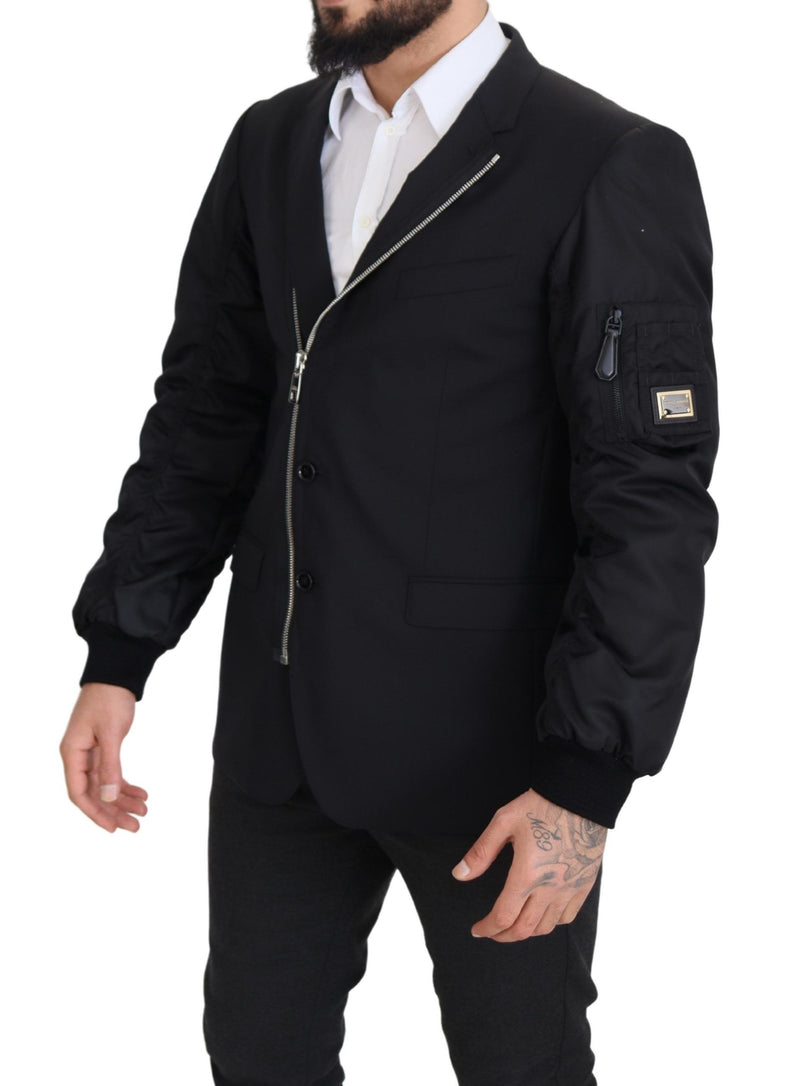 Elegante schwarze jungfräuliche Wolljacke