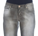 Jeans de petit ami de lavage gris chic