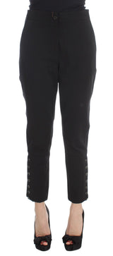 Elegantes pantalones capri recortados en negro