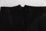 Elegantes pantalones capri recortados en negro