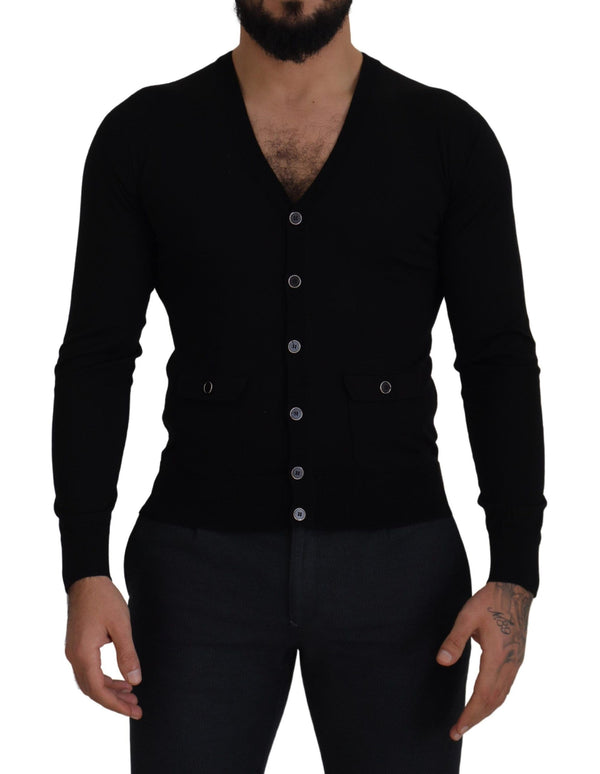 Cardigan noir boutonné en laine élégante