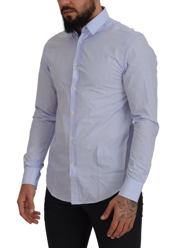 Elegante camisa de vestir azul claro