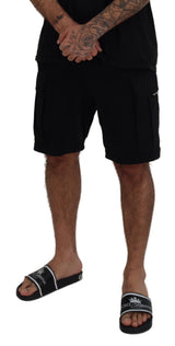 Erhöhen Sie Ihren Sommer: Klassische schwarze Bermuda -Shorts