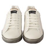 Eleganti sneaker in pelle bianca e dorata