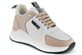 Sneakers de splendeur rose poudre