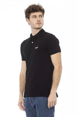 Elegante polo de algodón negro con bordado delantero