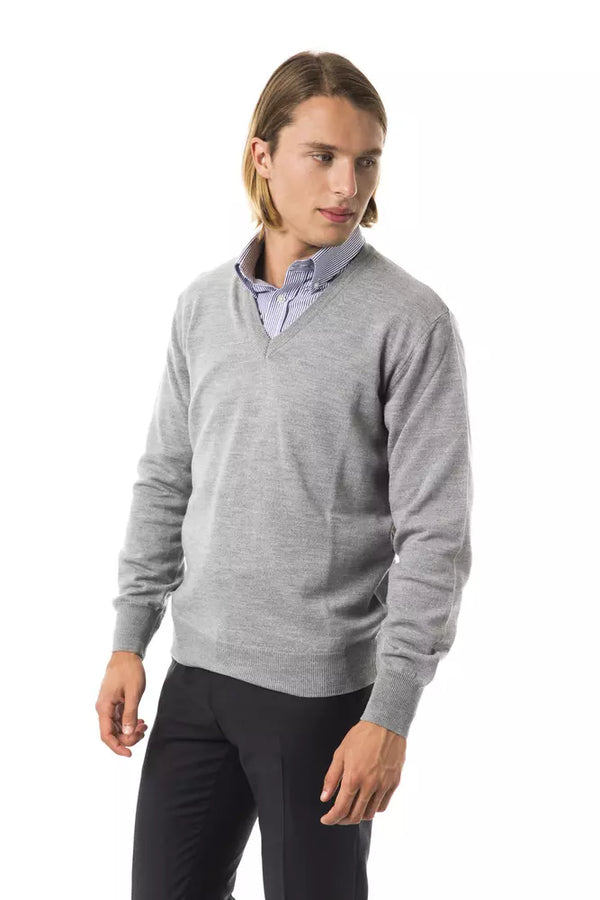 Stickte Wolle V -Ausschnitt -Pullover - elegantes Grau