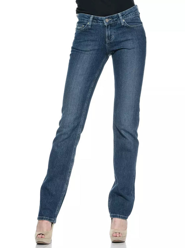 Chic Regular Fit Blue Jeans con detalles de logotipo únicos