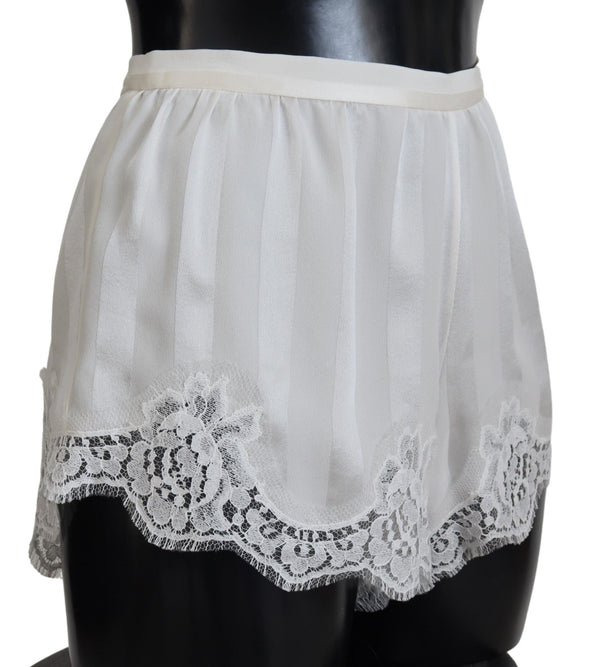 Elegante weiße Spitzen -Dessous -Shorts