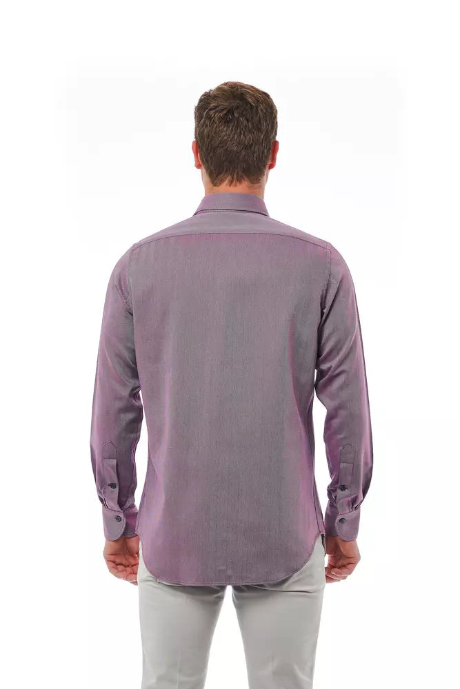 Elegante camisa de cuello borgoña italiana