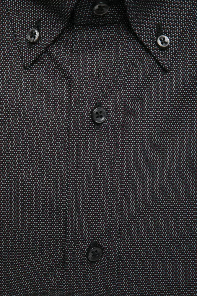 Elegante camisa de algodón con botones en negro