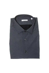 Camisa de cuello delgado de algodón negro elegante