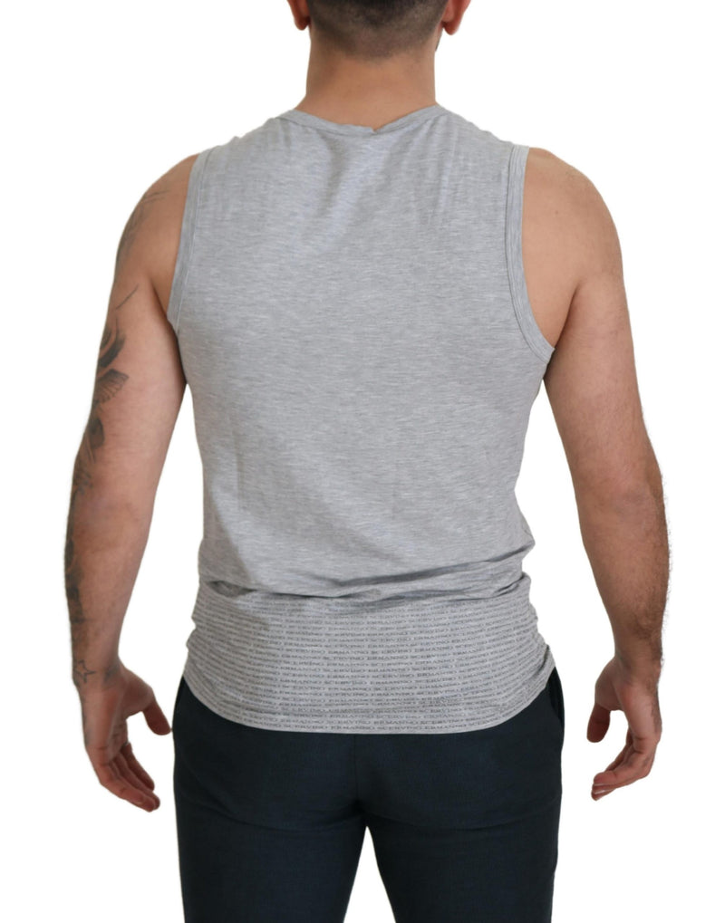 Camiseta gris sin mangas sin mangas