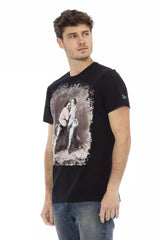 Tee negro casual elevado con estampado frontal único