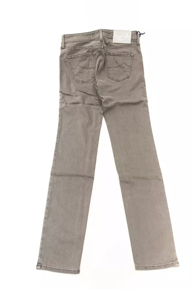 Jeans grigi di ispirazione vintage chic