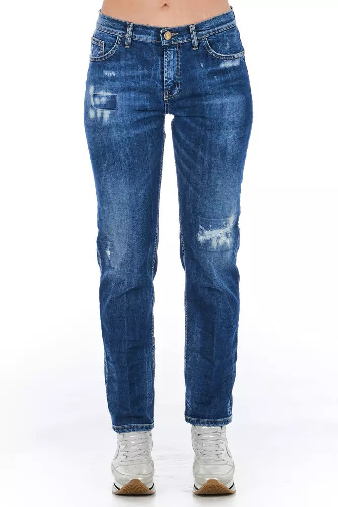 Blaue Baumwollmischung abgenutzte Waschjeans