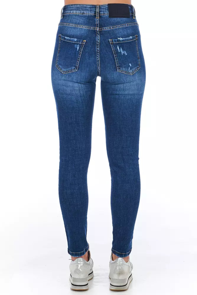 Chic abgenutzte Wash -Jeans für raffinierten Stil