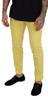 Pantalon en coton jaune ensoleillé