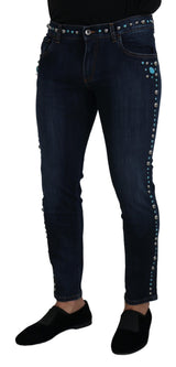 Jeans in denim opulenza costellati