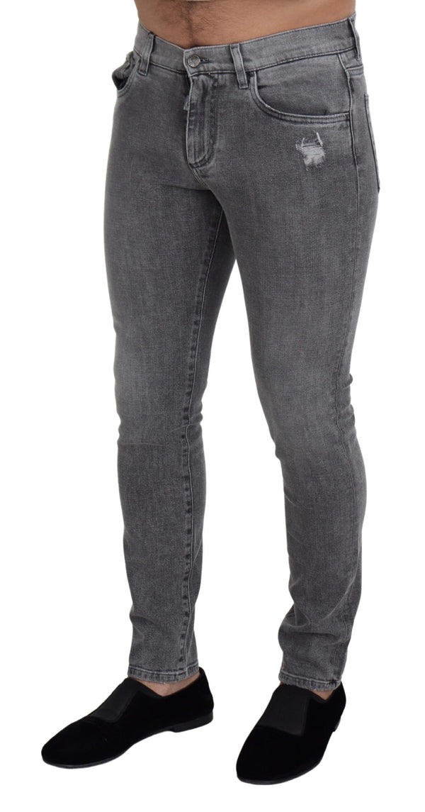 Pantalon en jean lavé gris chic