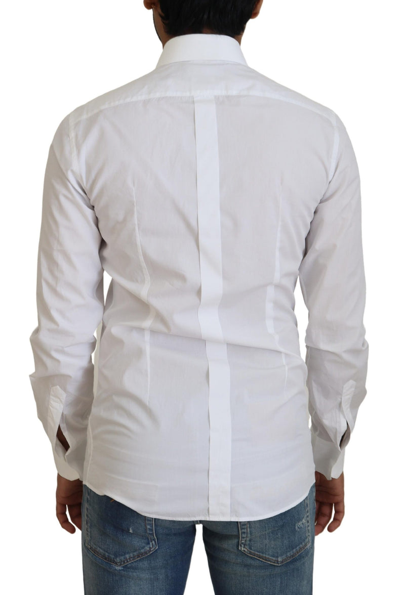 Elegante camisa de vestir blanca delgada