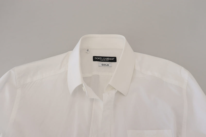 Elegante camisa de vestir blanca delgada