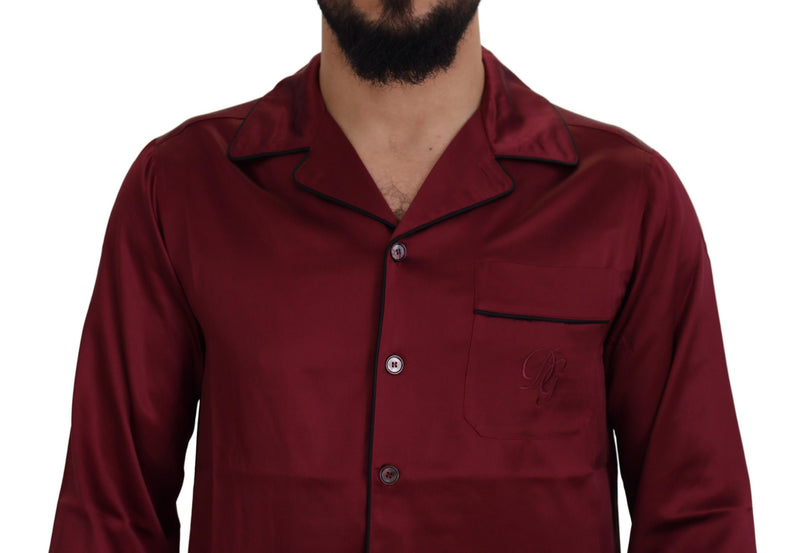 Élégant pyjama de chemise de nuit rouge en soie