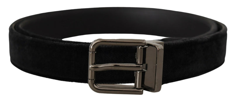 Ceinture en cuir noir élégant avec boucle en argent