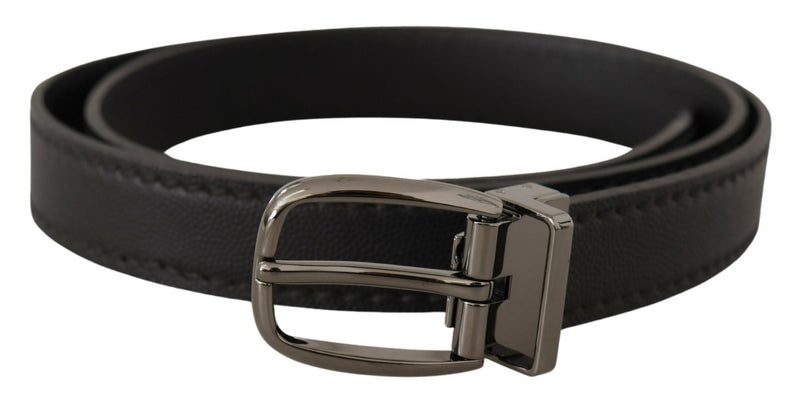 Ceinture en cuir noir élégant avec boucle en métal