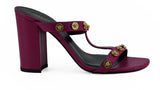 Elegantes sandalias de cuero de ternera morada