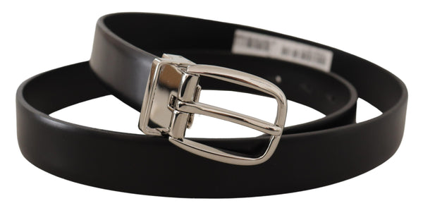 Ceinture en cuir noir élégant avec boucle en métal