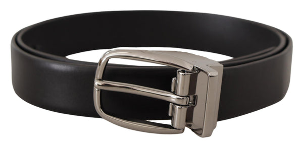 Elegant Leather Belt with Metal Buckle