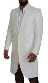 Elegante gabardina de brocado floral blanco