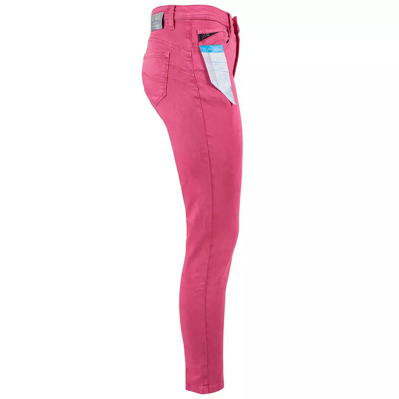 Jeans magri maschili di fucsia con mini fessure alla caviglia