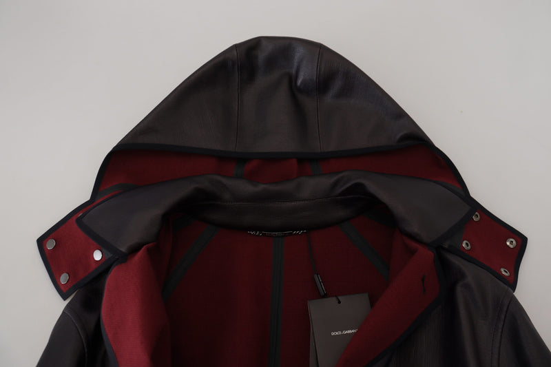 Eleganter Kapuzenparka -Mantel in Schwarz und Bordeaux