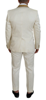 Elegante traje blanco de doble pecho blanco