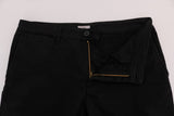 Elegante schlanke passende schwarze Baumwollhose