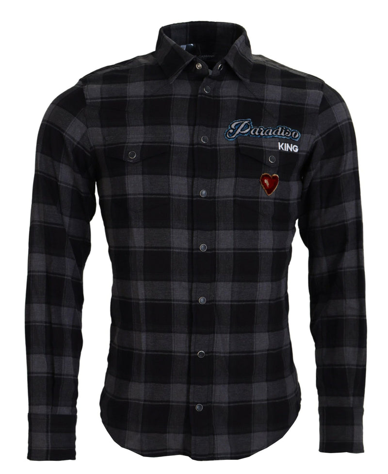 Elegante camisa de botones negros y grises