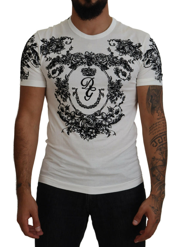 Elegante tee a corona floreale