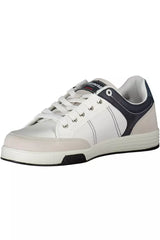 Sleek White Sports Sneakers with Contrasting Accents