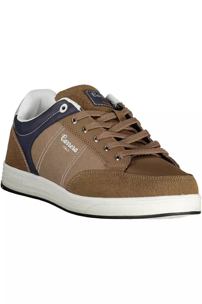 Dapper braune Sport -Turnschuhe