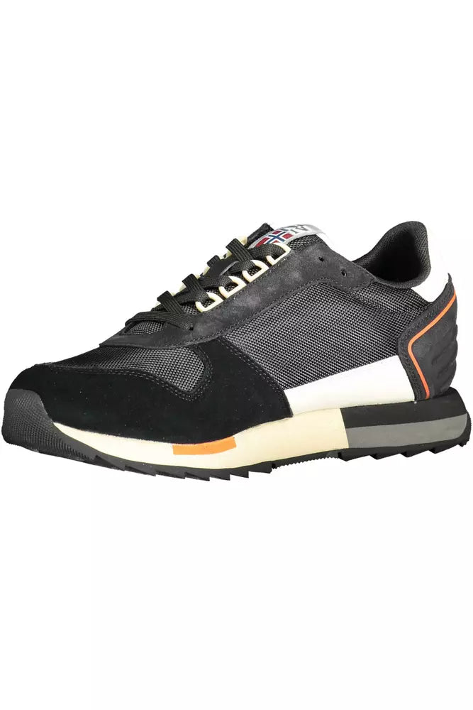 Sneaker sportive nere chic con dettagli contrastanti