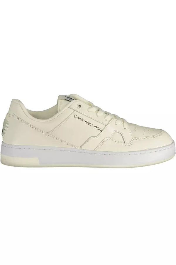 Sleek White Sporty Sneakers with Eco-Conscious Twist