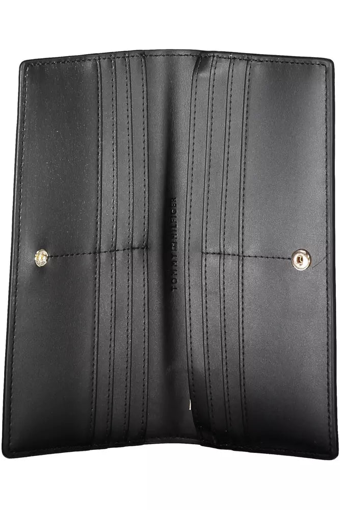 Elegant Black Zip Wallet with Secure Closure