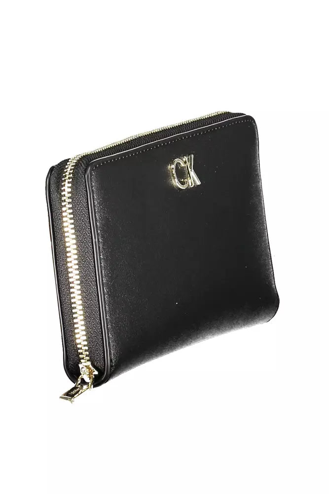 Elegant Black Multi-Compartment Wallet